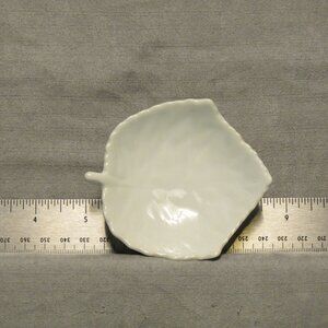 Vintage White Ceramic Leaf-shaped Teabag Dish approximately 3x3 inches